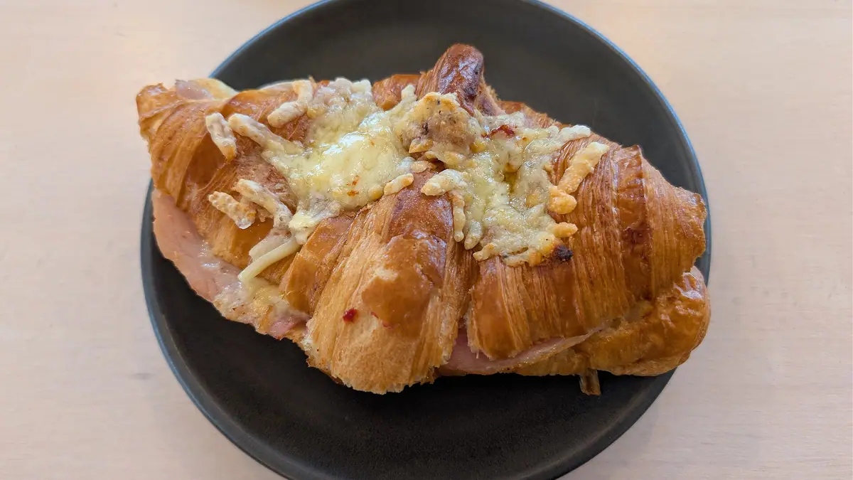 French Bakery bakes